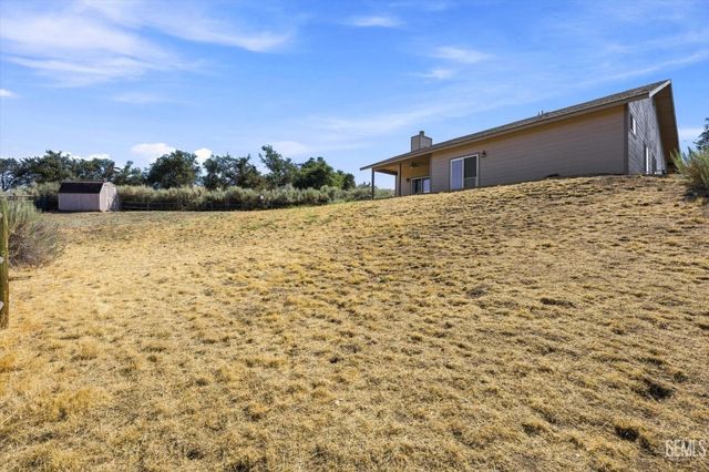 24650 Sandpiper Court, Tehachapi, CA 93561