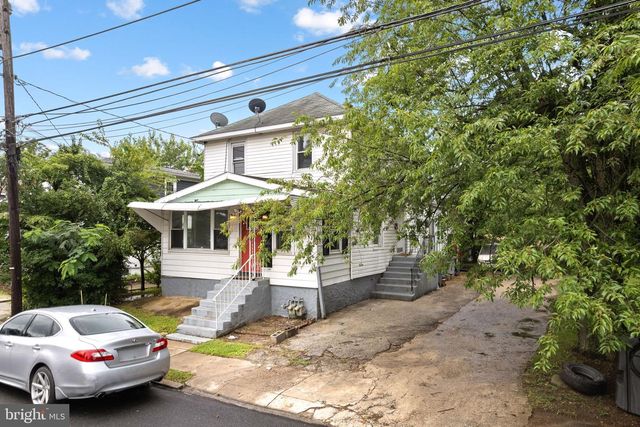 816 GREENHILL RD, Sharon Hill, PA 19079