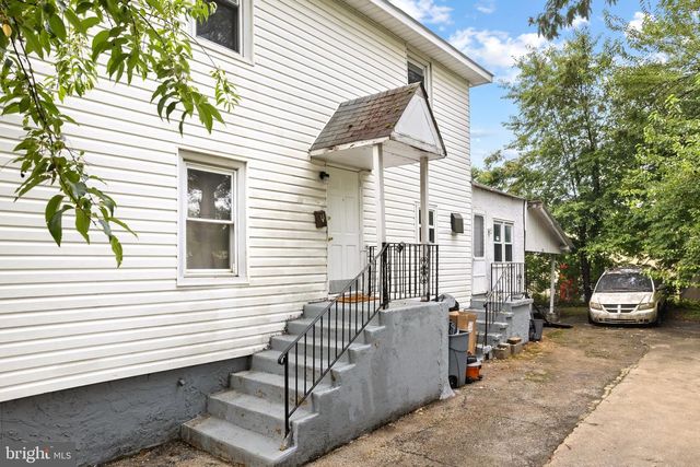 816 GREENHILL RD, Sharon Hill, PA 19079