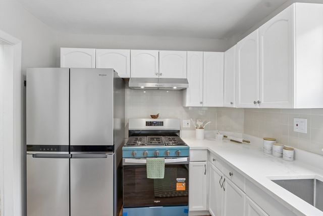 16 Underhill St 3, Winthrop, MA 02152