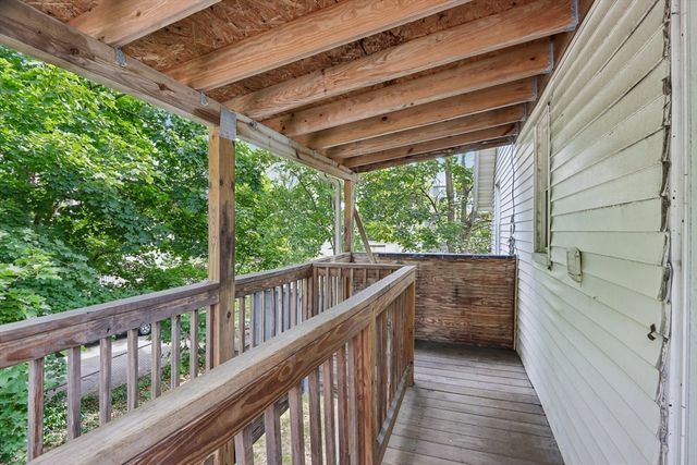 16 Underhill St 3, Winthrop, MA 02152