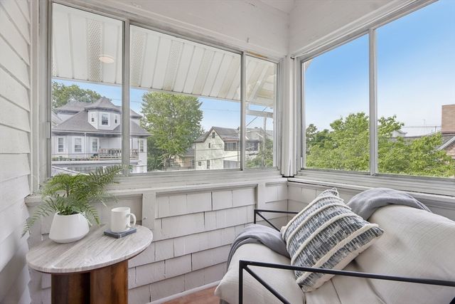 16 Underhill St 3, Winthrop, MA 02152