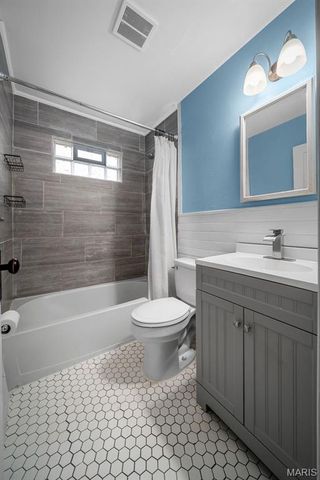 1653 Crabapple Lane, Webster Groves, MO 63119