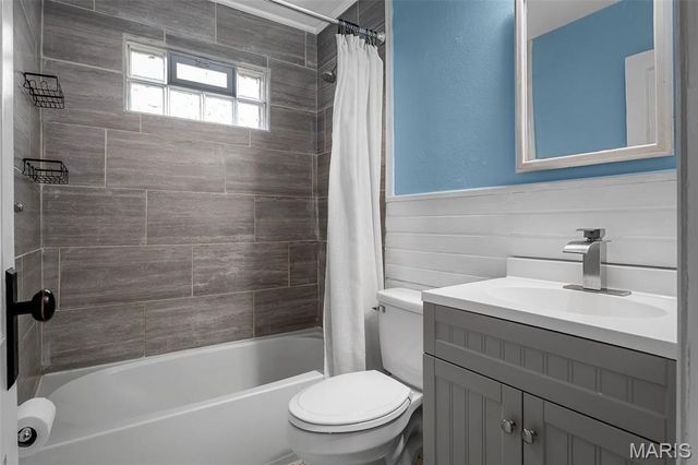 1653 Crabapple Lane, Webster Groves, MO 63119