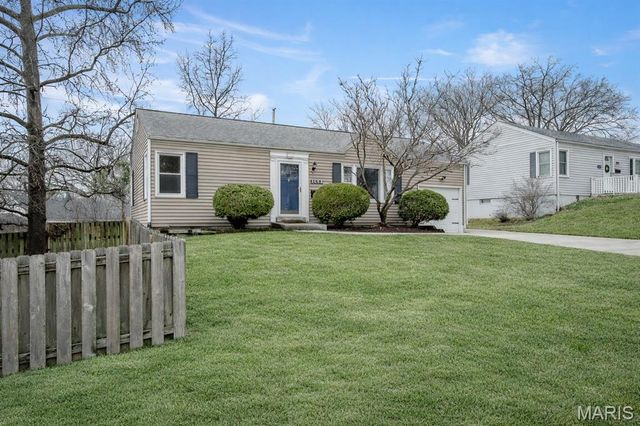 1653 Crabapple Lane, Webster Groves, MO 63119