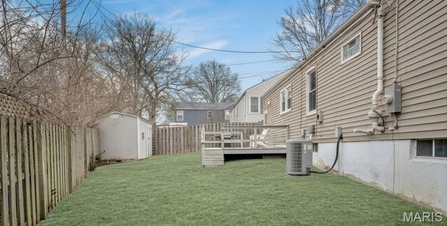 1653 Crabapple Lane, Webster Groves, MO 63119