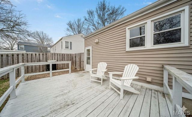 1653 Crabapple Lane, Webster Groves, MO 63119