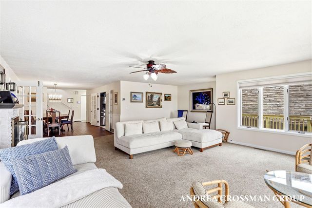 567 Breezy Bluff Street, Battle Creek, MI 49015