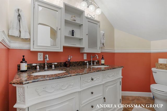 567 Breezy Bluff Street, Battle Creek, MI 49015