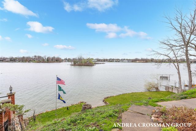 567 Breezy Bluff Street, Battle Creek, MI 49015