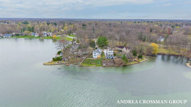 567 Breezy Bluff Street, Battle Creek, MI 49015