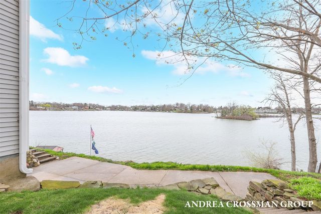 567 Breezy Bluff Street, Battle Creek, MI 49015