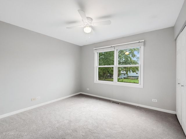 1N325 TAMARACK Drive, Winfield, IL 60190