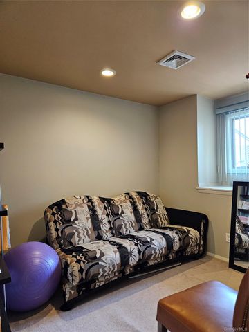 12024 Riviera Court 24B, College Point, NY 11356