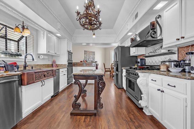 1235 DEXTER LN, Memphis, TN 38016