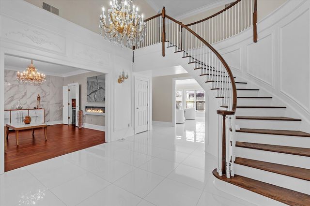 1235 DEXTER LN, Memphis, TN 38016