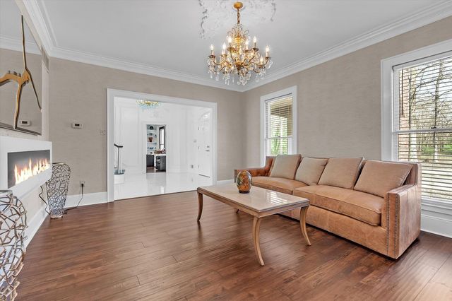 1235 DEXTER LN, Memphis, TN 38016