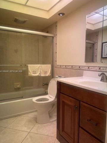2871 Somerset Drive 218, Lauderdale Lakes, FL 33311