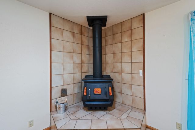 16298 Acero Drive, Anderson, CA 96007