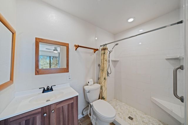 16298 Acero Drive, Anderson, CA 96007