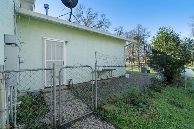 16298 Acero Drive, Anderson, CA 96007