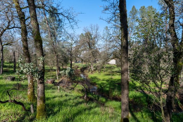 16298 Acero Drive, Anderson, CA 96007