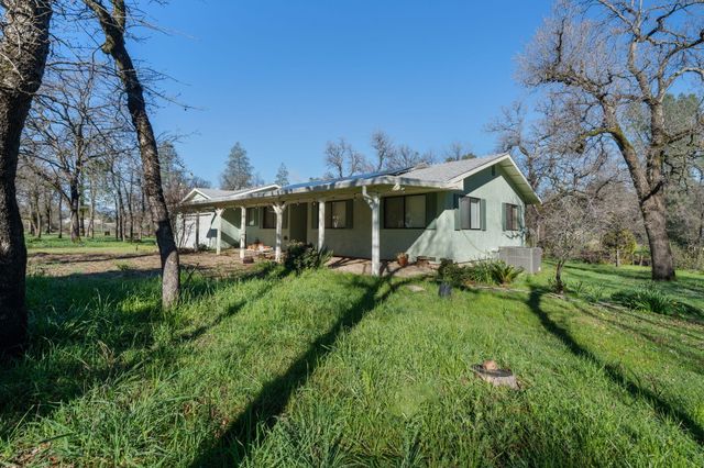 16298 Acero Drive, Anderson, CA 96007