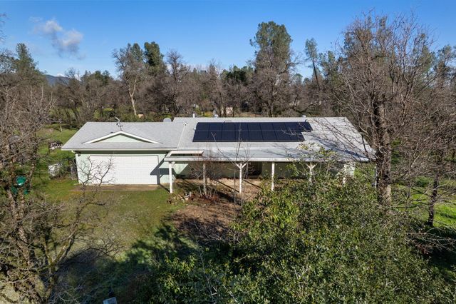 16298 Acero Drive, Anderson, CA 96007