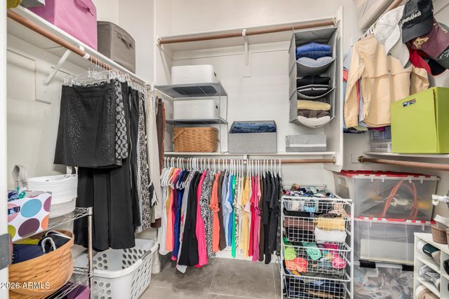 19550 N GRAYHAWK Drive 2046, Scottsdale, AZ 85255