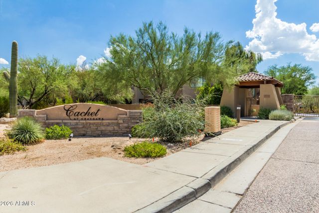 19550 N GRAYHAWK Drive 2046, Scottsdale, AZ 85255