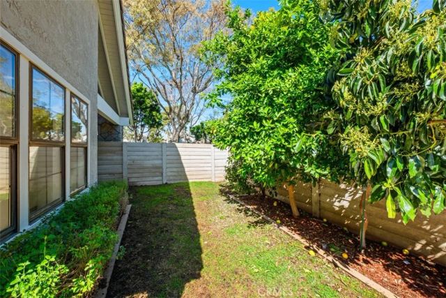 453 E Yale, Irvine, CA 92614