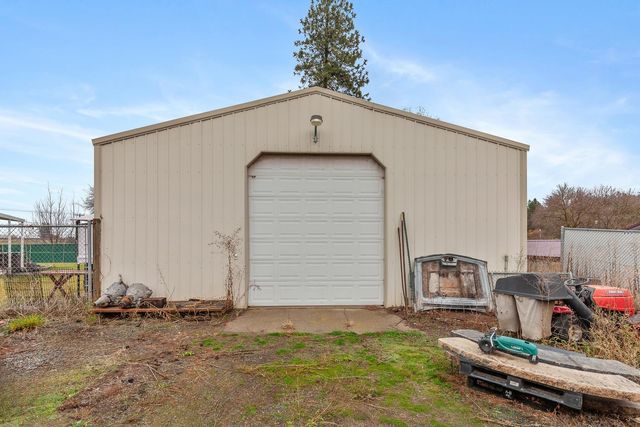 7318 N Julia St, Spokane, WA 99217