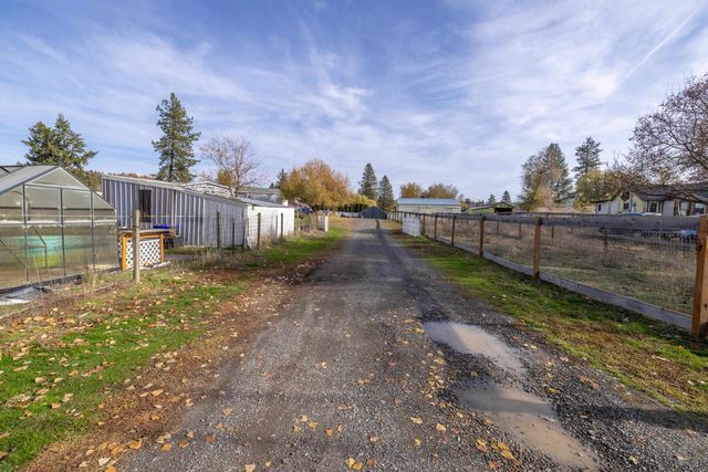 7318 N Julia St, Spokane, WA 99217