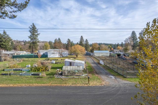 7318 N Julia St, Spokane, WA 99217