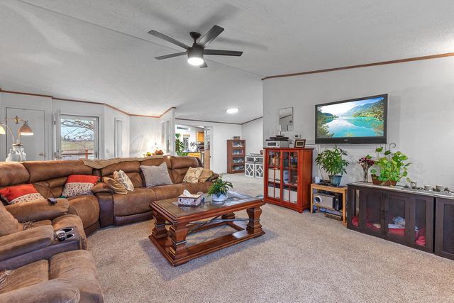 7318 N Julia St, Spokane, WA 99217