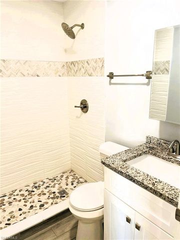 638 SE 13th AVE, Cape Coral, FL 33990