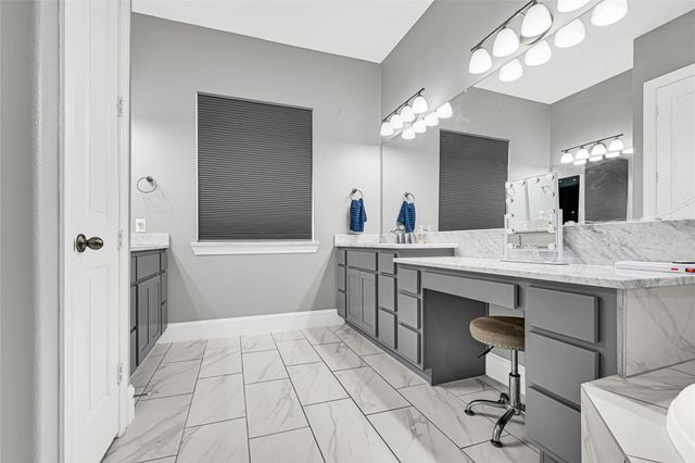 13018 Fernbank Forest Drive, Humble, TX 77346