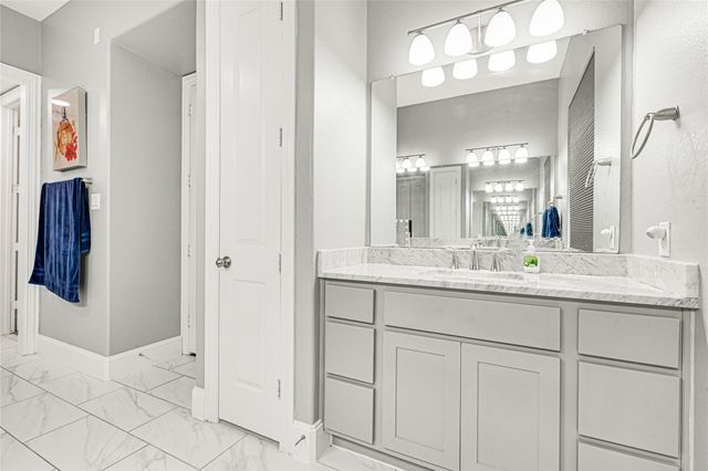 13018 Fernbank Forest Drive, Humble, TX 77346