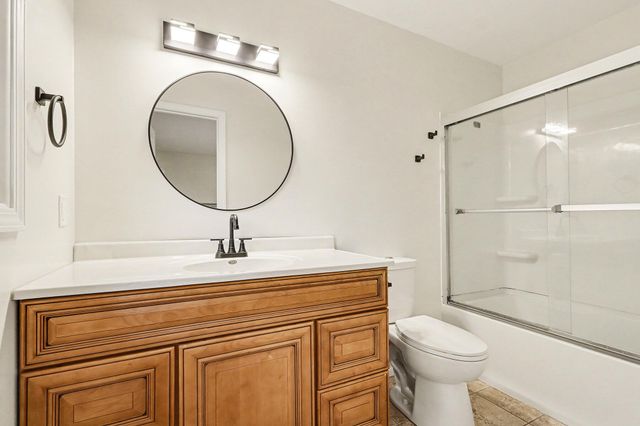 2334 Tamrack Street, Kalamazoo, MI 49006