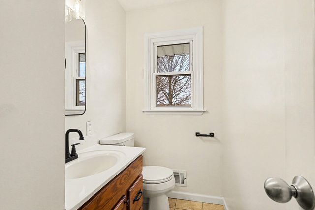 2334 Tamrack Street, Kalamazoo, MI 49006