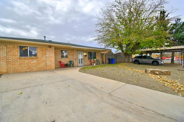2300 JANE Street NE, Albuquerque, NM 87112