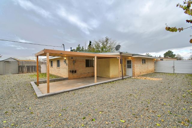 2300 JANE Street NE, Albuquerque, NM 87112