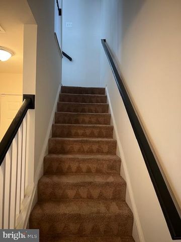 10608 EASTLAND CIR, Upper Marlboro, MD 20772