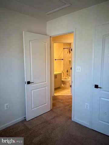 10608 EASTLAND CIR, Upper Marlboro, MD 20772