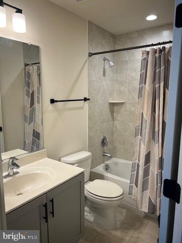 10608 EASTLAND CIR, Upper Marlboro, MD 20772