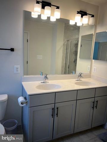 10608 EASTLAND CIR, Upper Marlboro, MD 20772