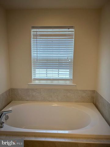 10608 EASTLAND CIR, Upper Marlboro, MD 20772