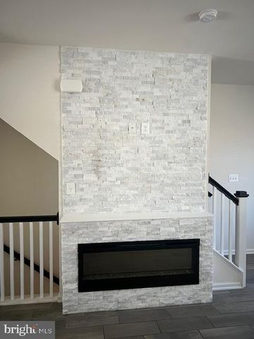 10608 EASTLAND CIR, Upper Marlboro, MD 20772