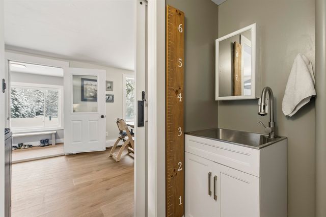 464 Bungy Road, Columbia, NH 03576