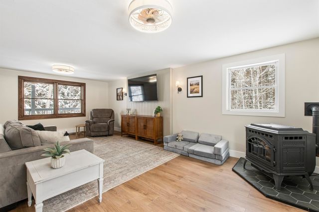 464 Bungy Road, Columbia, NH 03576